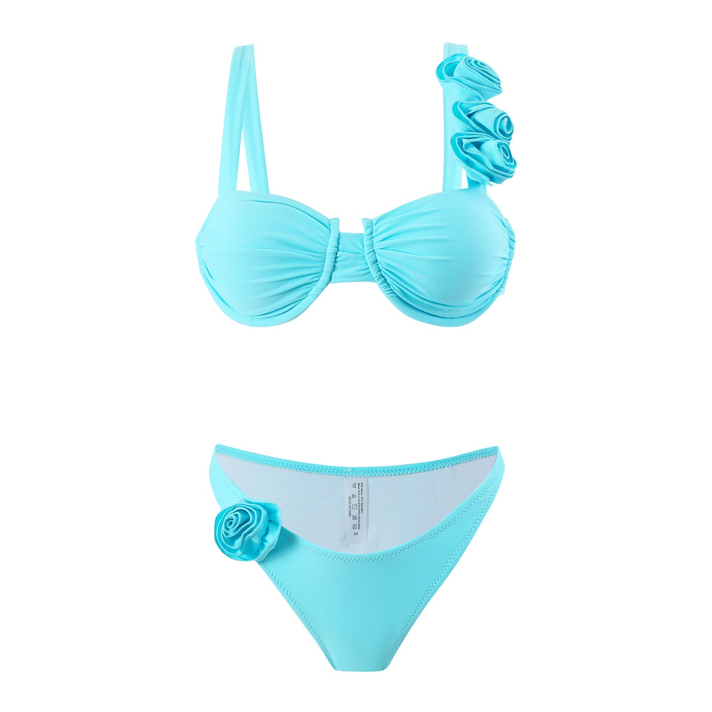 Bikini femme avec des détails de volants à la mode et des appliqués floraux féminins Chic und Stil