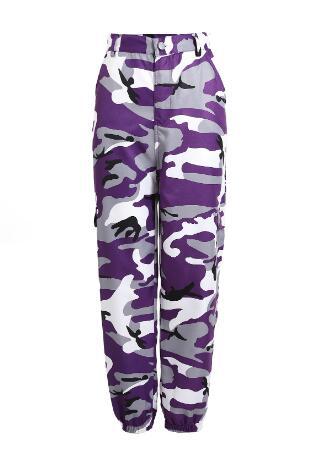 Pantalon cargo pour femmes au design camouflage moderne avec poches pratiques et taille élastique Chic und Stil