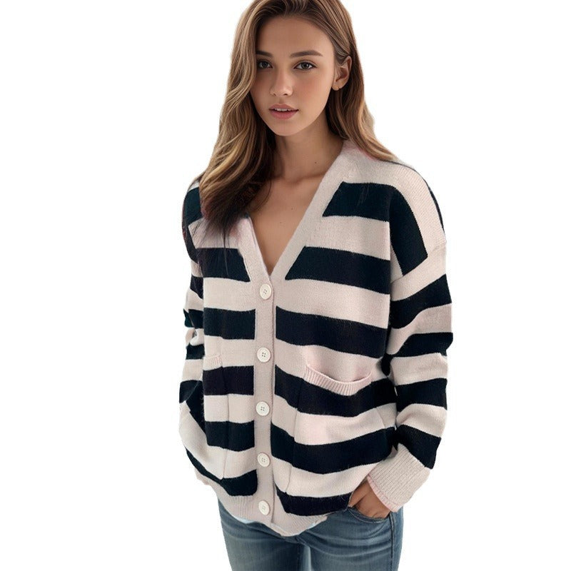 Dames Gilet en tricot décontracté avec décolleté V profond et motif rayé Chic und Stil