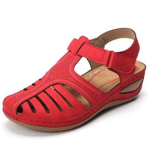 Sandales pour femmes avec perforations respirantes et semelle ergonomique en wedge Chic und Stil