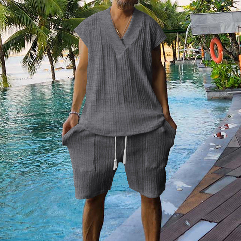 Ensemble décontracté pour hommes avec haut à manches courtes et shorts au design structuré Chic und Stil