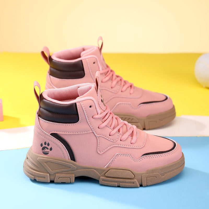 Baskets montantes à la mode pour femmes avec surface en mesh respirant et semelle robuste Chic und Stil