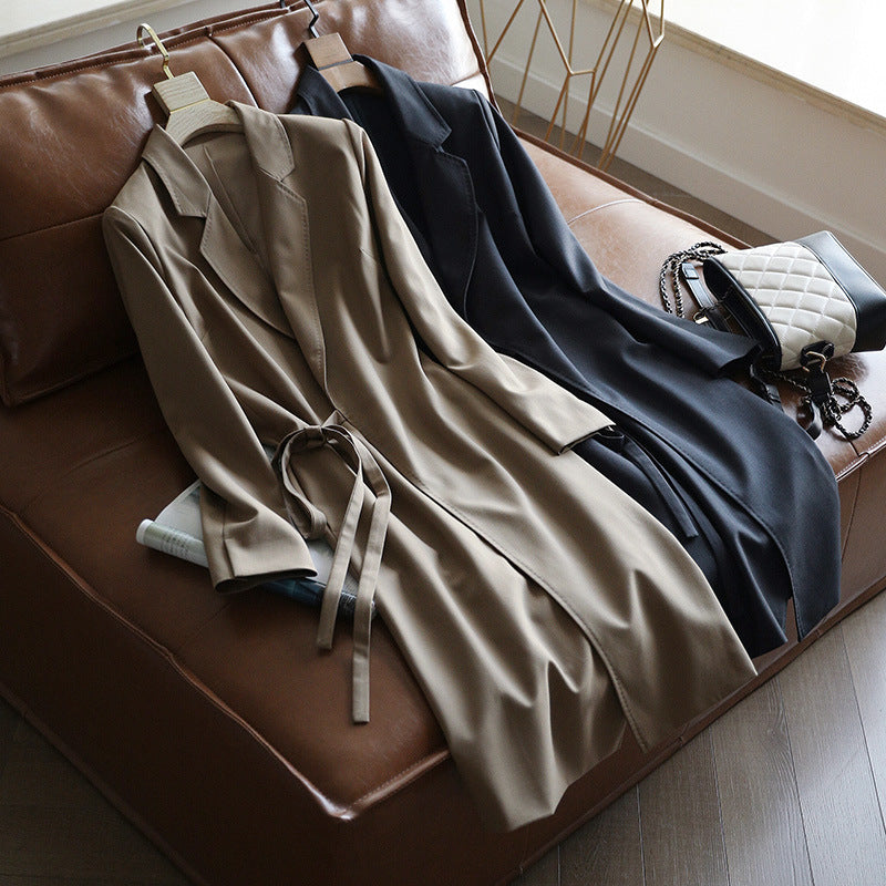 Robe midi élégante enveloppante pour femmes Chic und Stil