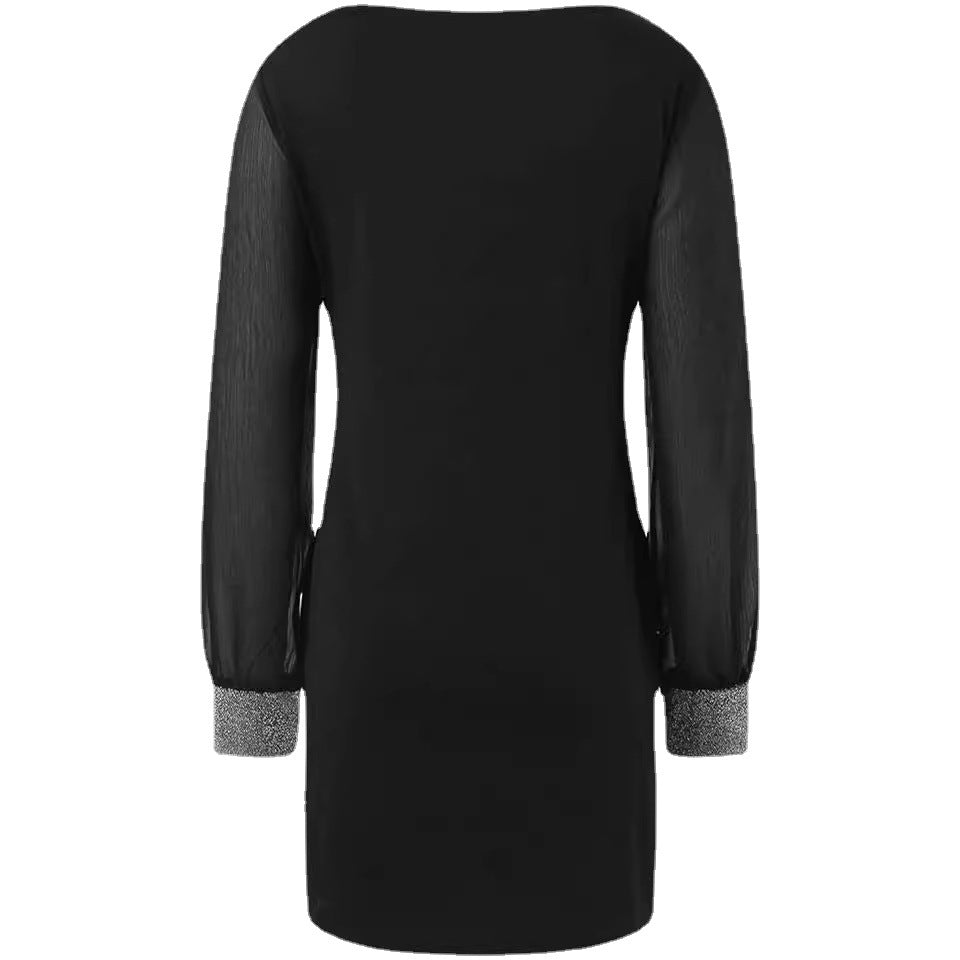 Robe mini élégante pour femmes à décolleté en V avec manches transparentes et accents en strass Chic und Stil