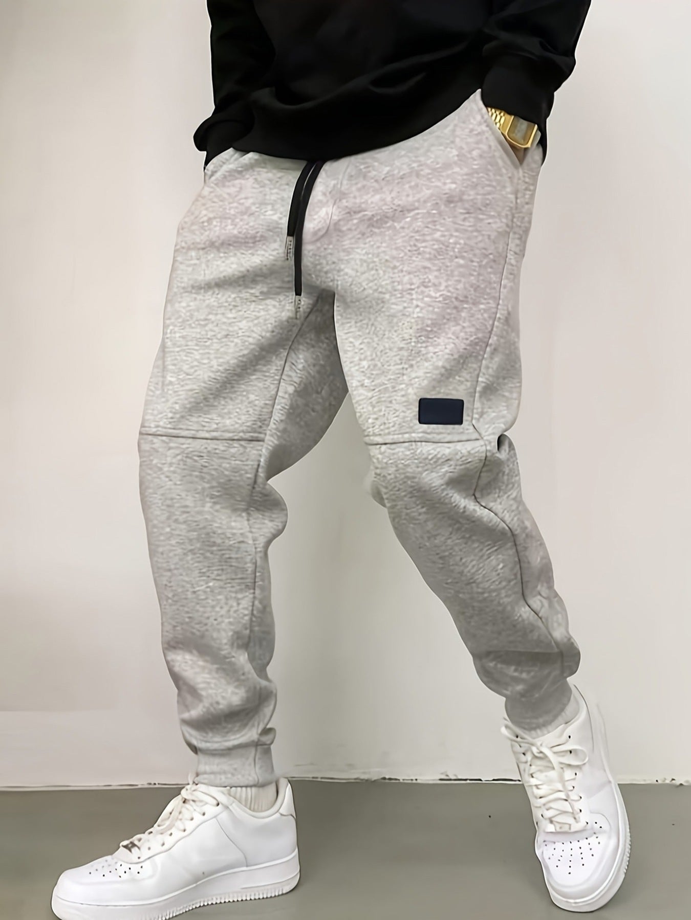 Pantalon de jogging décontracté pour hommes avec taille élastique et poches latérales Chic und Stil