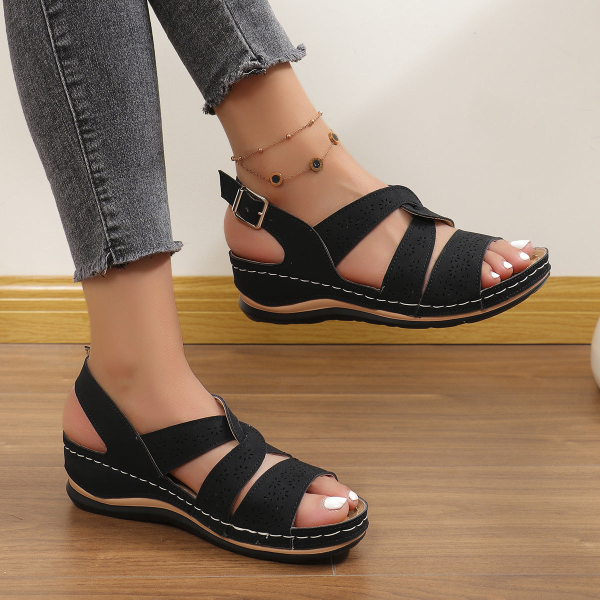 Sandales confortables pour femmes avec brides de pied réglables Chic und Stil