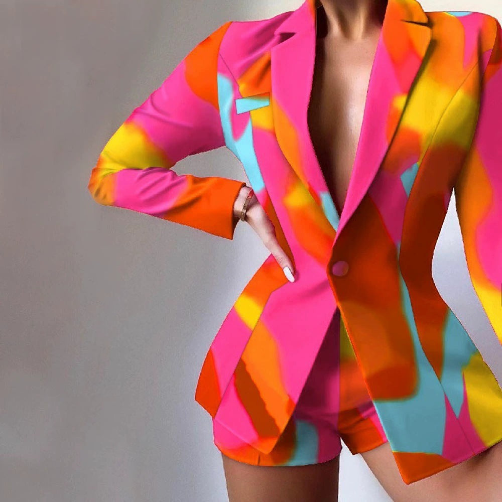Veste pour femmes ensemble dynamique avec shorts et jeu de couleurs moderne Chic und Stil