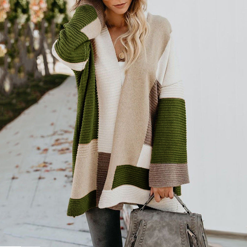 Cardigan féminin à la mode avec tricot doux et manches spacieuses Chic und Stil
