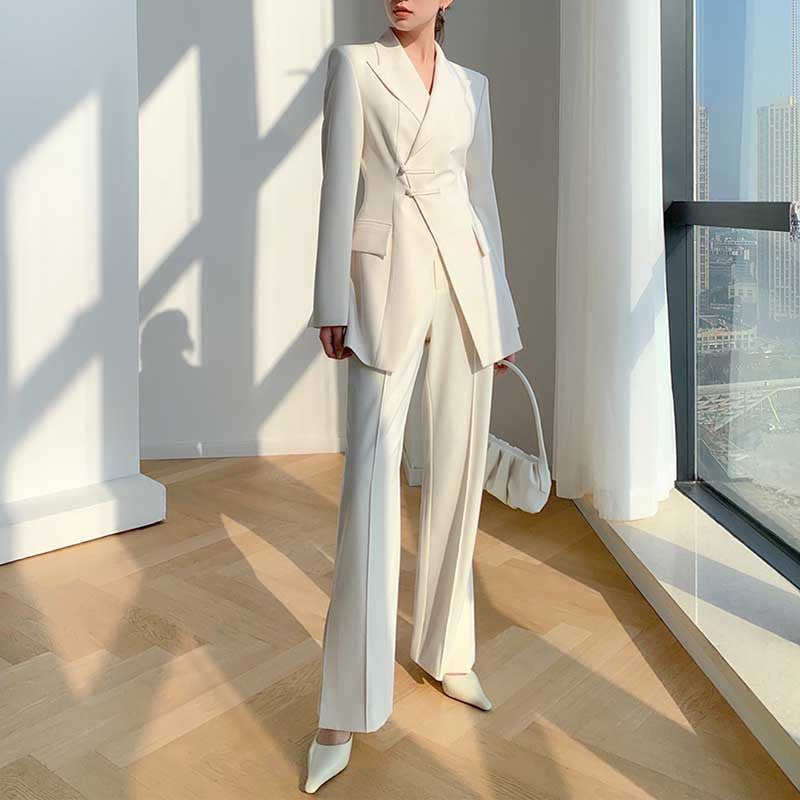 Blazer double boutonnage contemporain pour femmes Chic und Stil
