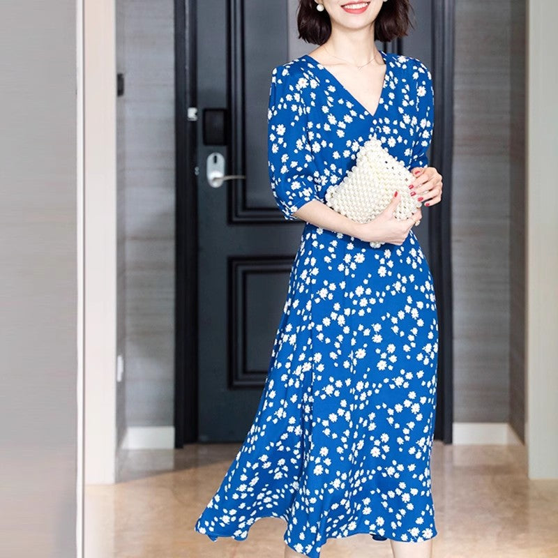 Robe midi portefeuille florale pour femmes Chic und Stil