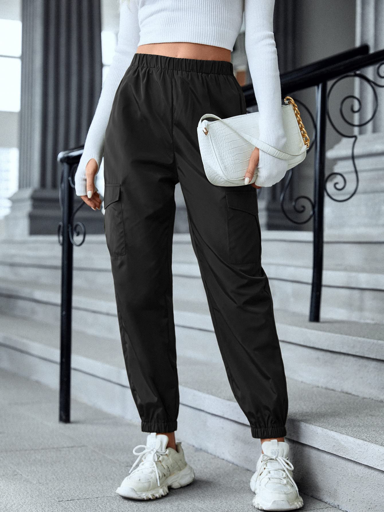 Pantalons cargo de loisirs pour femmes Chic und Stil