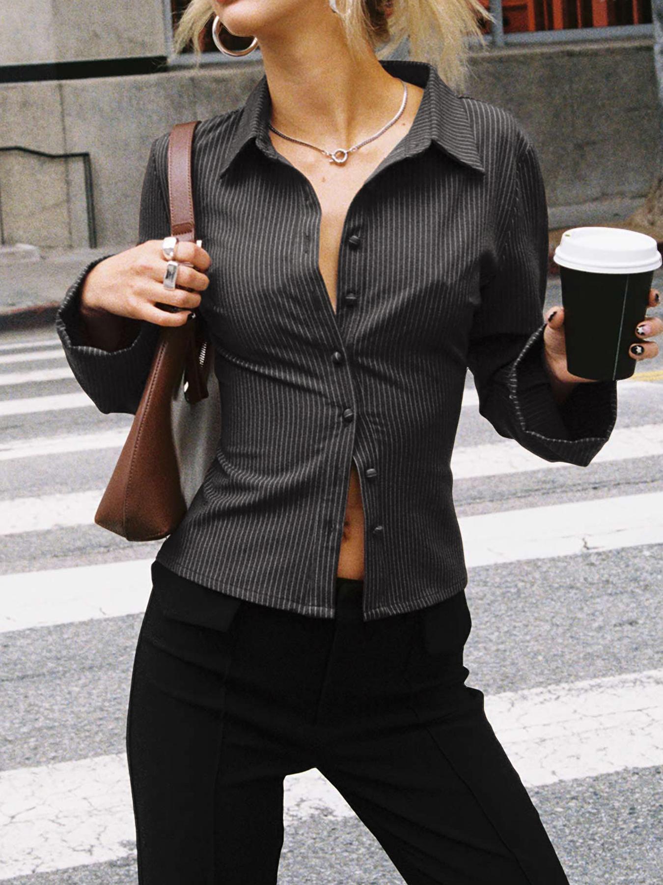 Chemisier rayé cintré pour dames avec col classique Chic und Stil