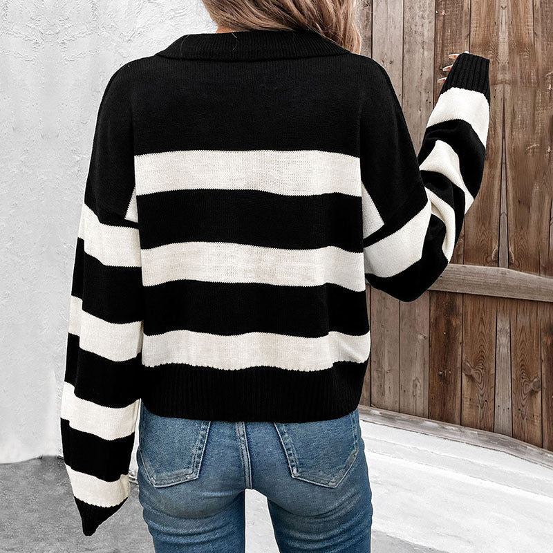 Pull femme rayé avec décolleté en V et manches courtes Chic und Stil