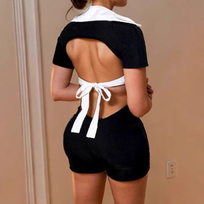 Dames Combinaison Mini Sportive avec Décolleté V Profond et Col Contrasté Chic und Stil