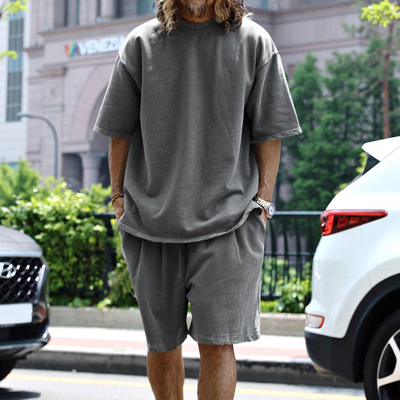 Ensemble décontracté surdimensionné pour hommes avec manches courtes et shorts tapered Chic und Stil