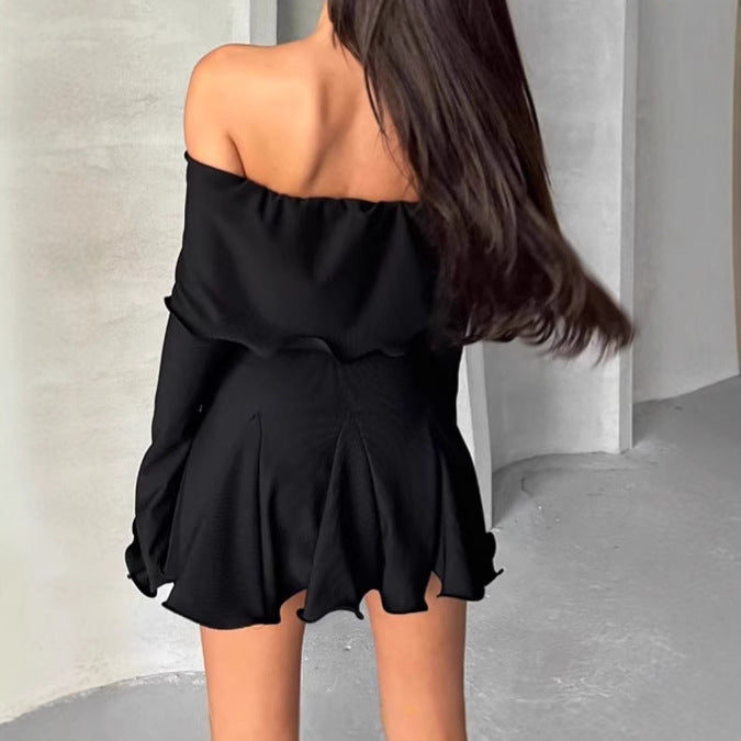 Robe mini off-shoulder pour femmes avec ourlet asymétrique et manches longues Chic und Stil