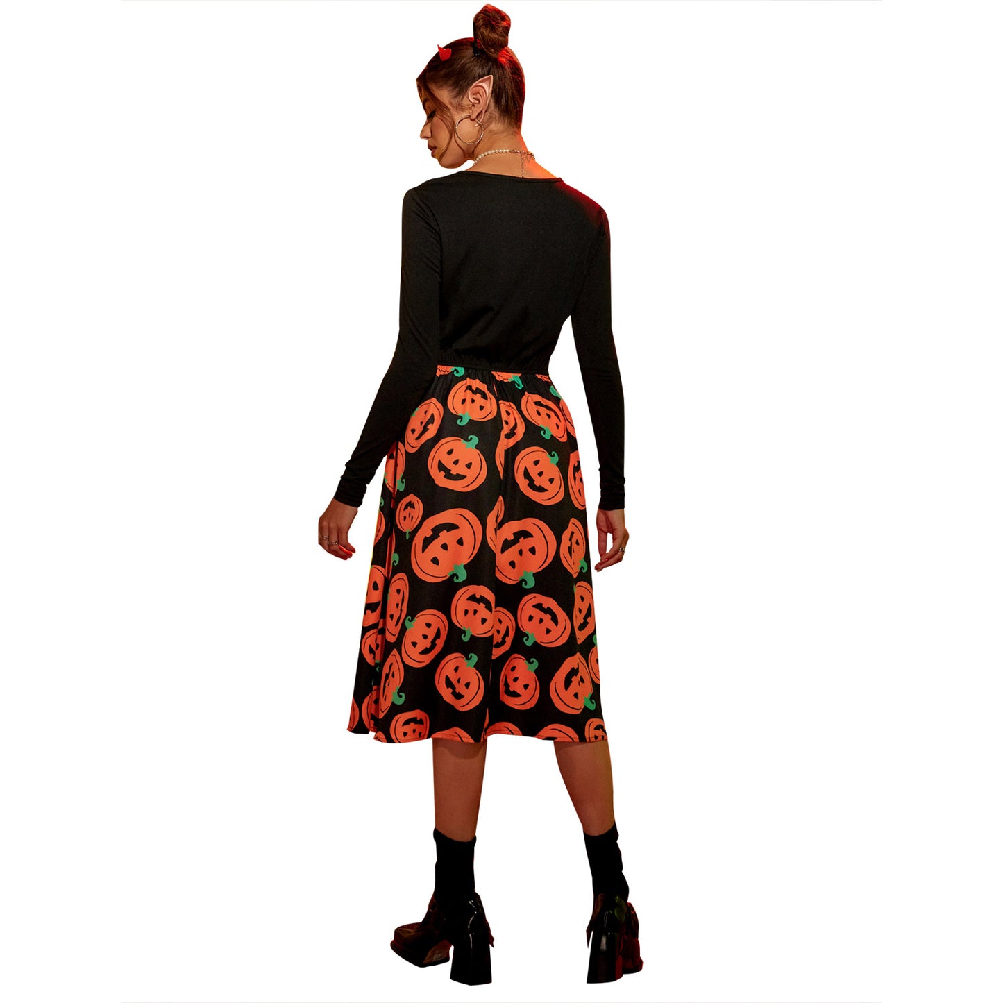 Robe midi pour femmes avec manches longues et motif Halloween Chic und Stil
