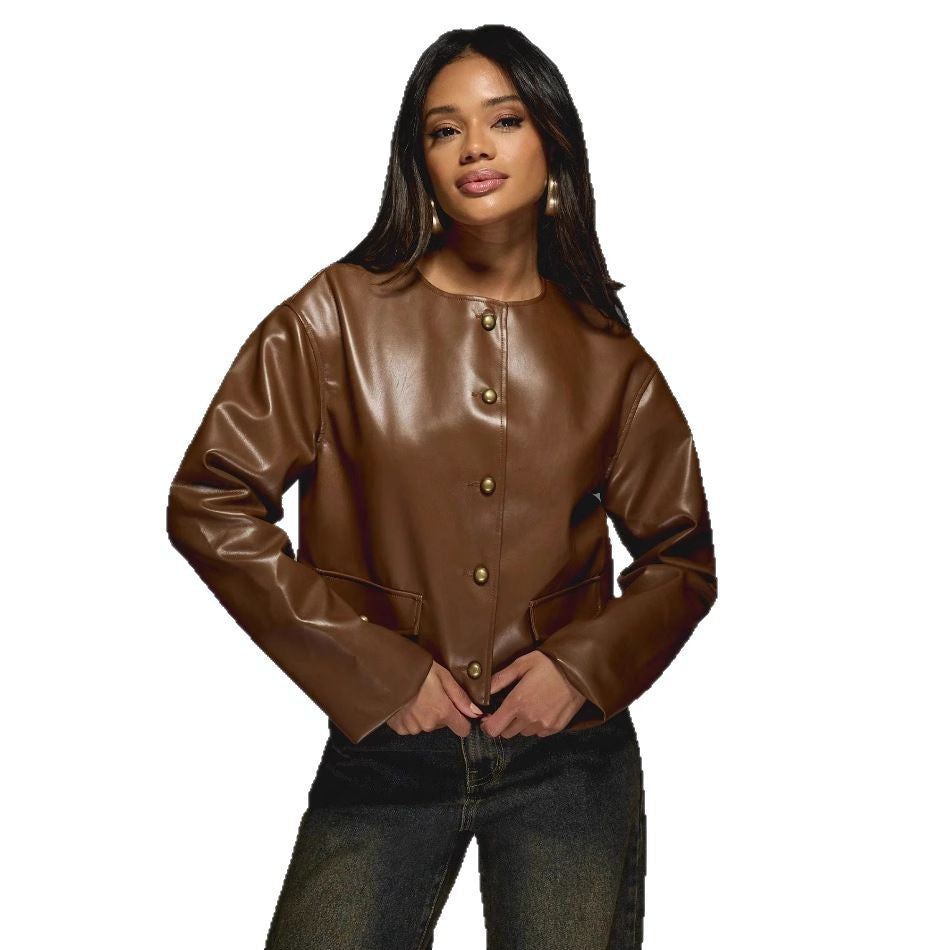 Dames cuir synthétique veste avec finition brillante et boutons décoratifs Chic und Stil