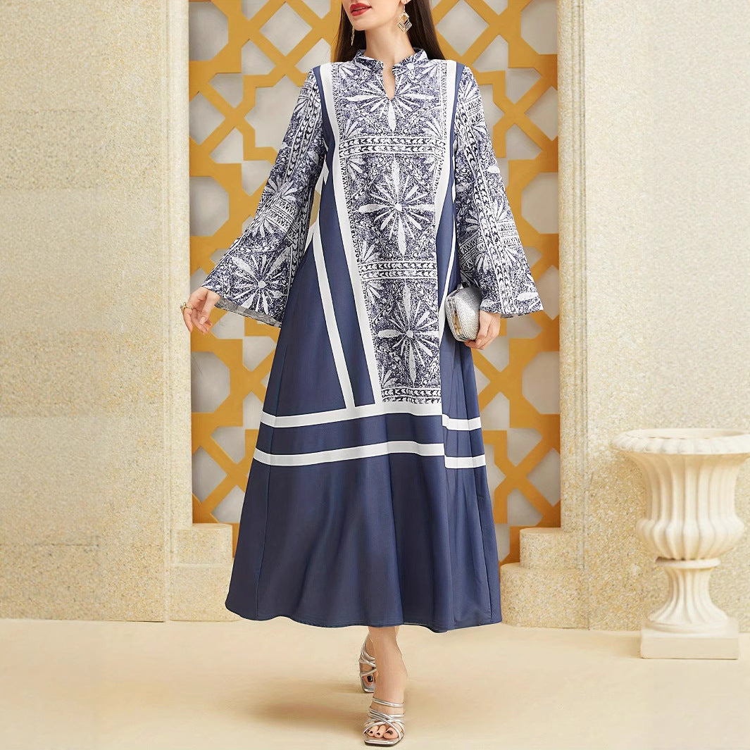 Robe maxi pour femmes avec col montant élégant et manches évasées Chic und Stil