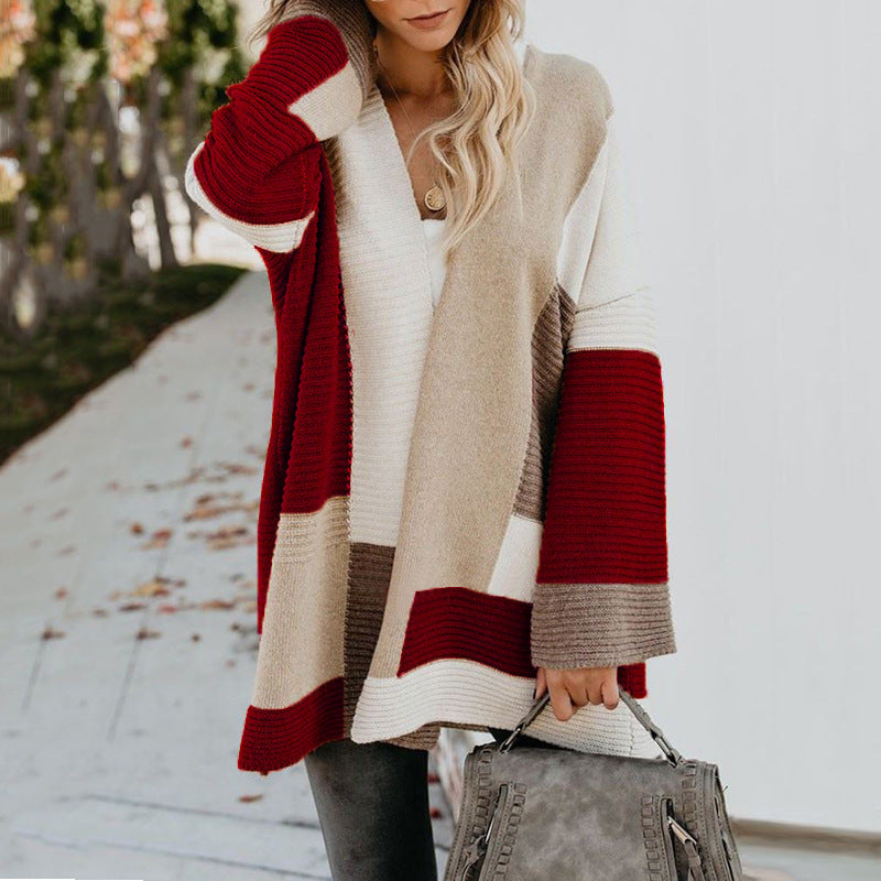 Cardigan féminin à la mode avec tricot doux et manches spacieuses Chic und Stil