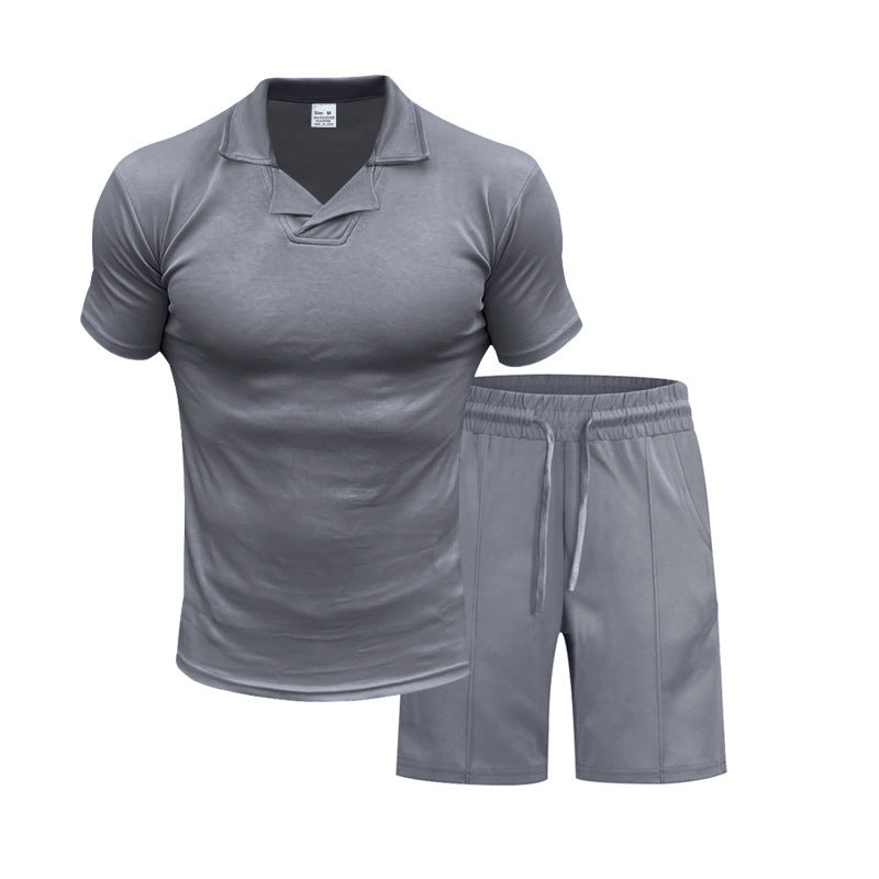 Ensemble sportif pour hommes à manches courtes avec coupe confortable et shorts élastiques Chic und Stil