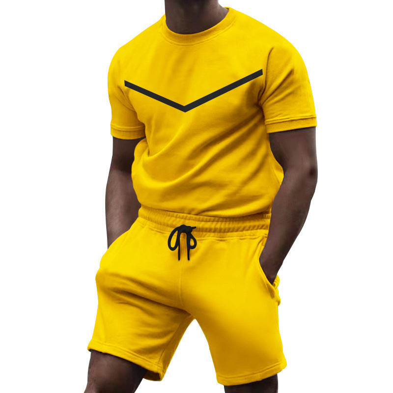 Ensemble sportif pour hommes avec t-shirt et shorts Chic und Stil