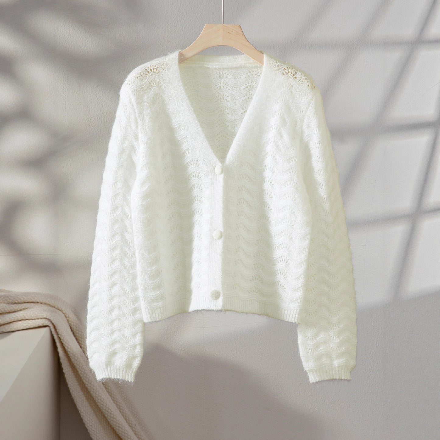 Veste en tricot pour femme avec design ondulé Chic und Stil