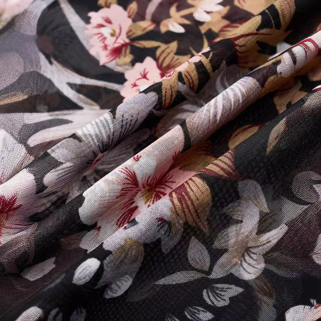 Blouse en chiffon pour femmes avec des manches volantes et un motif floral Chic und Stil