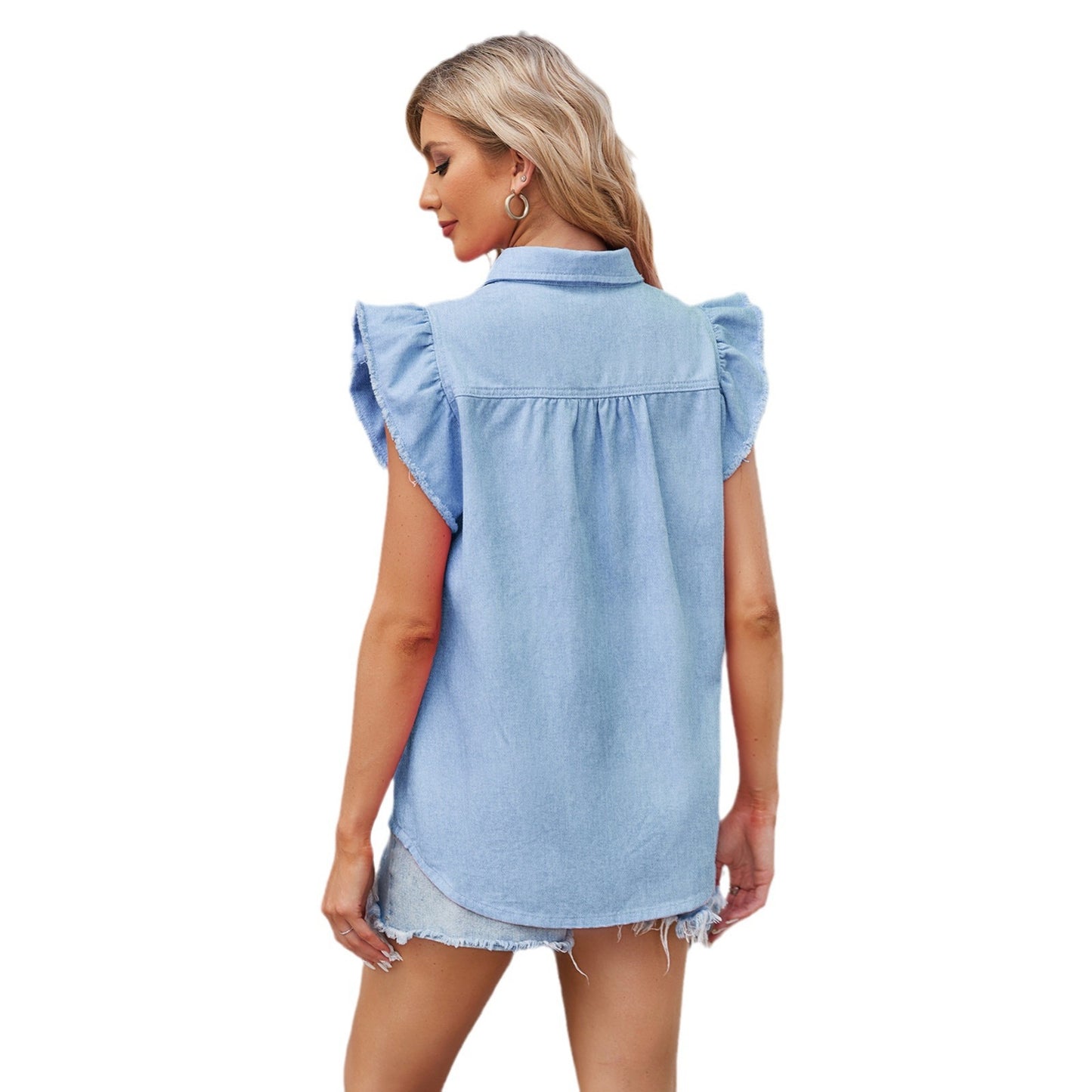 Blouse pour femmes avec des détails en volants et des poches poitrine pratiques Chic und Stil