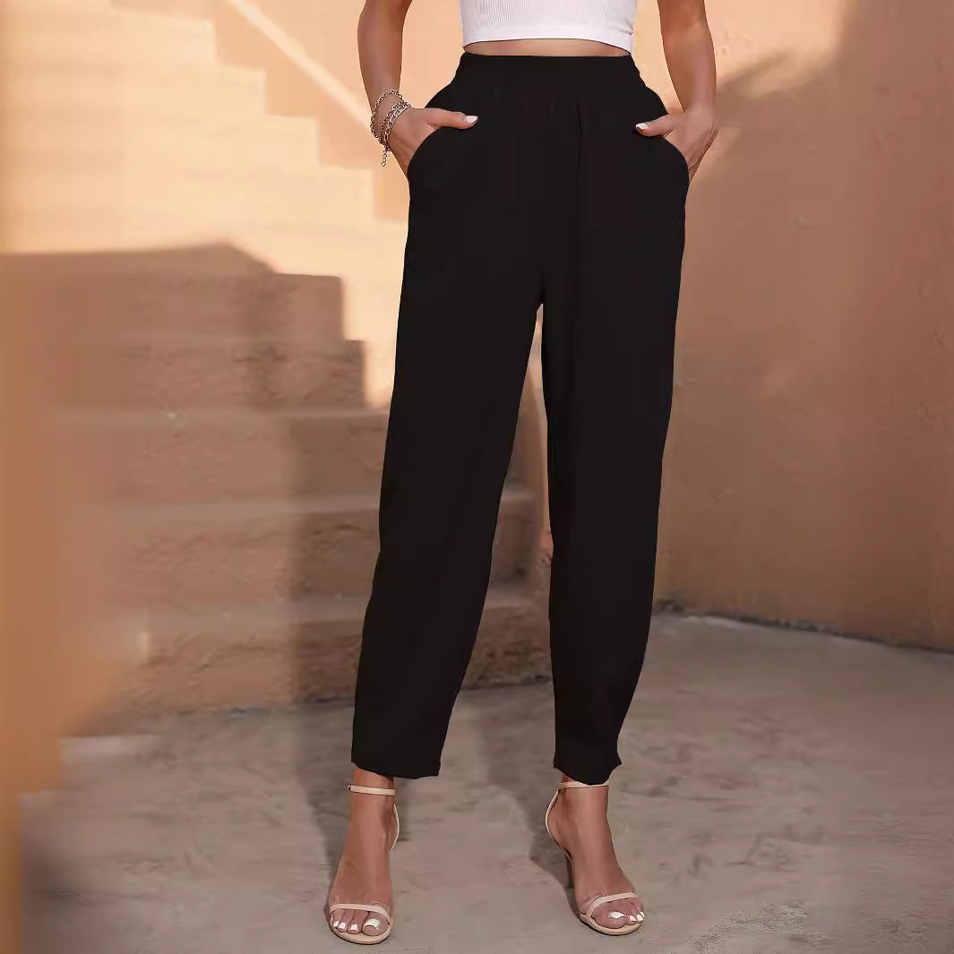 Pantalon taille haute détendu pour femmes avec ceinture élastique et poches latérales Chic und Stil