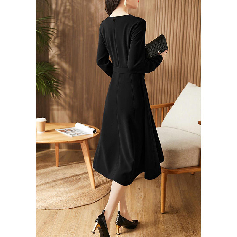 Robe midi élégante pour femmes avec ceinture Chic und Stil
