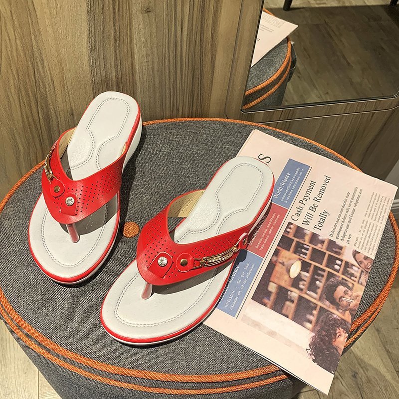 Sandales à brides d'orteils confortables pour femmes avec semelle intérieure de haute qualité et design à la mode Chic und Stil