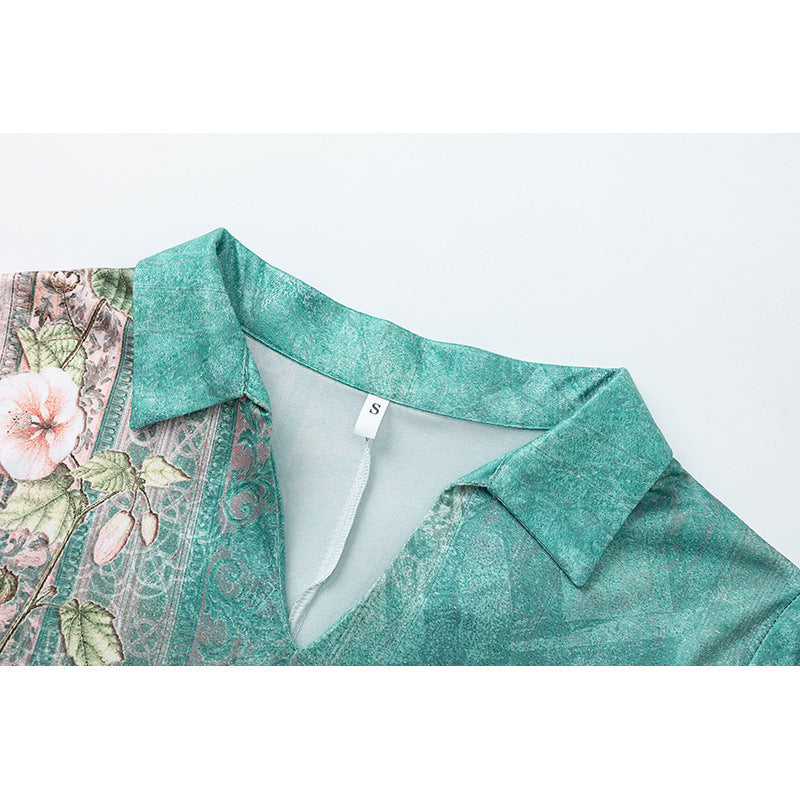 Robe polo pour femmes avec motif floral brodé Chic und Stil