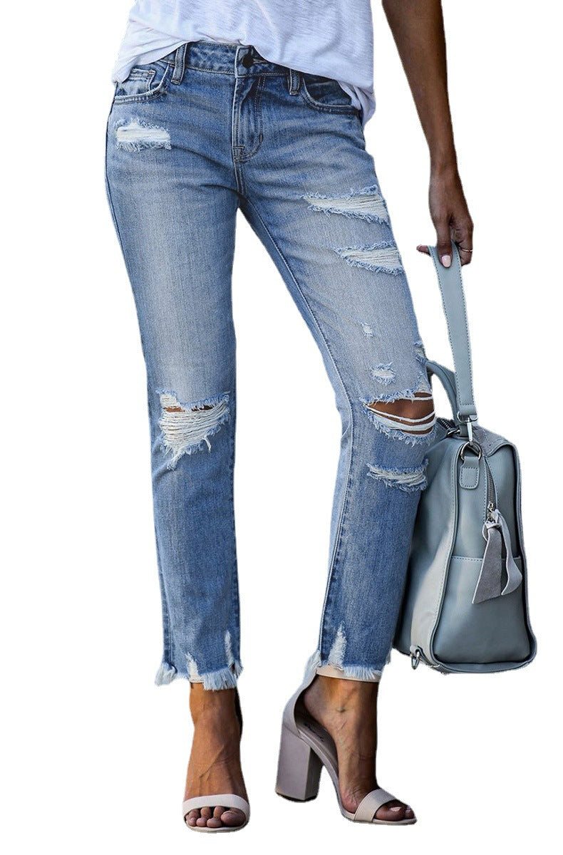 Jeans détruits pour femmes au style boyfriend décontracté avec des ourlets effilochés Chic und Stil