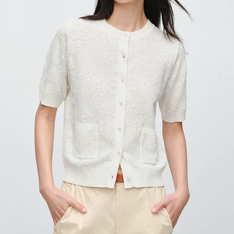 Cardigan court à manches courtes texturé pour femmes avec boutons en perles Chic und Stil