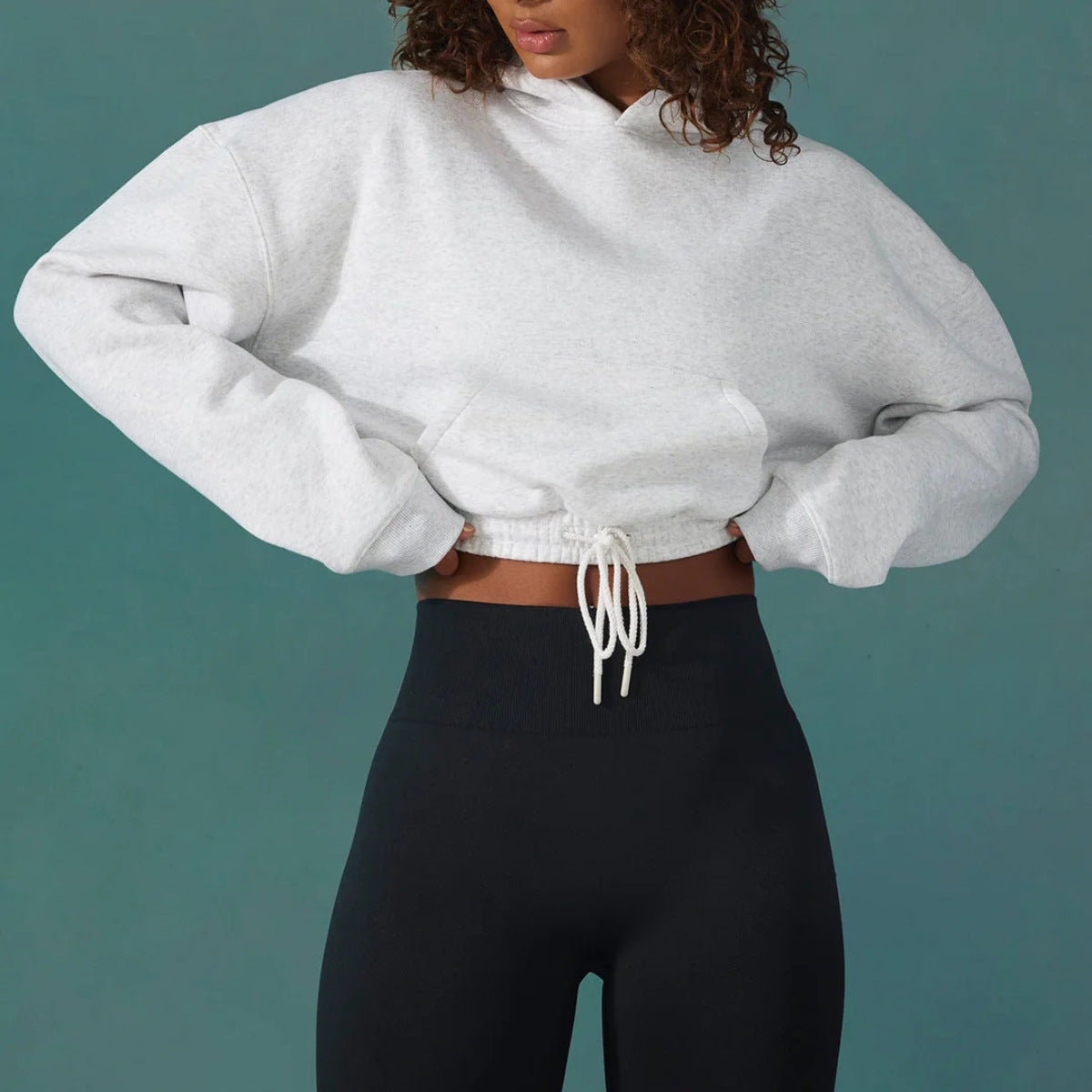 Dames pull court décontracté avec cordon et manches larges Chic und Stil