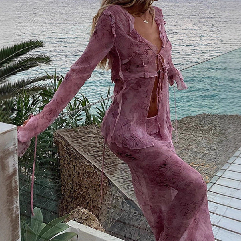 Robes maxi élégantes à découpe pour femmes avec tissu fluide et détails de volants raffinés Chic und Stil