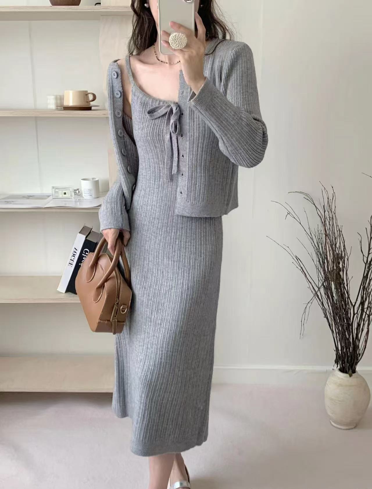 Veste en tricot pour femmes avec maxi robe en design côtelé et ceinture à nouer féminine Chic und Stil
