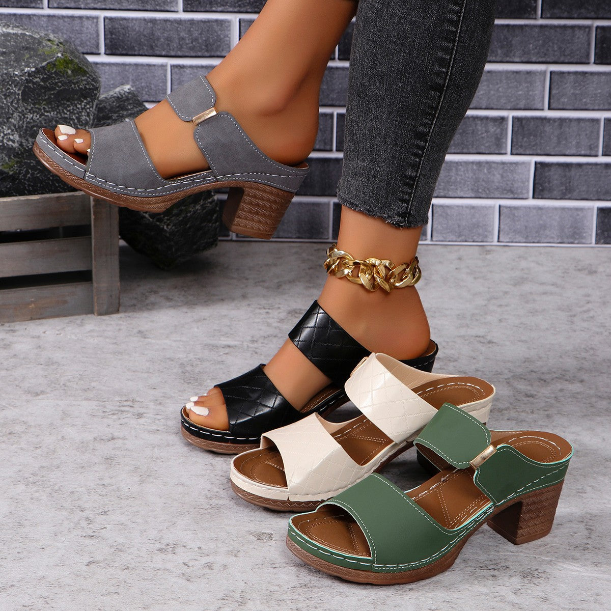 Sandales à talons blocs stylées Chic und Stil pour femmes