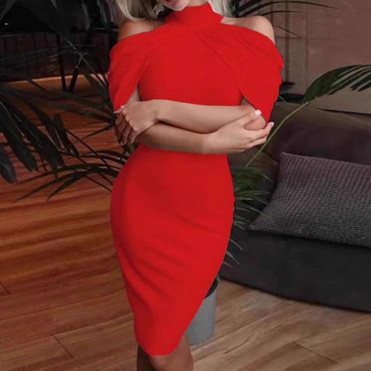Robe maxi élégante pour femmes avec un design sans épaules et de subtils drapés Chic und Stil