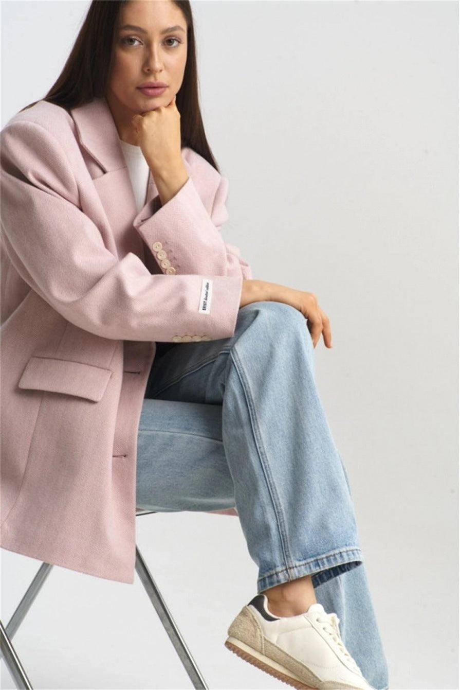 Blazer élégant pour femmes dans une coupe moderne avec des détails minimalistes Chic und Stil