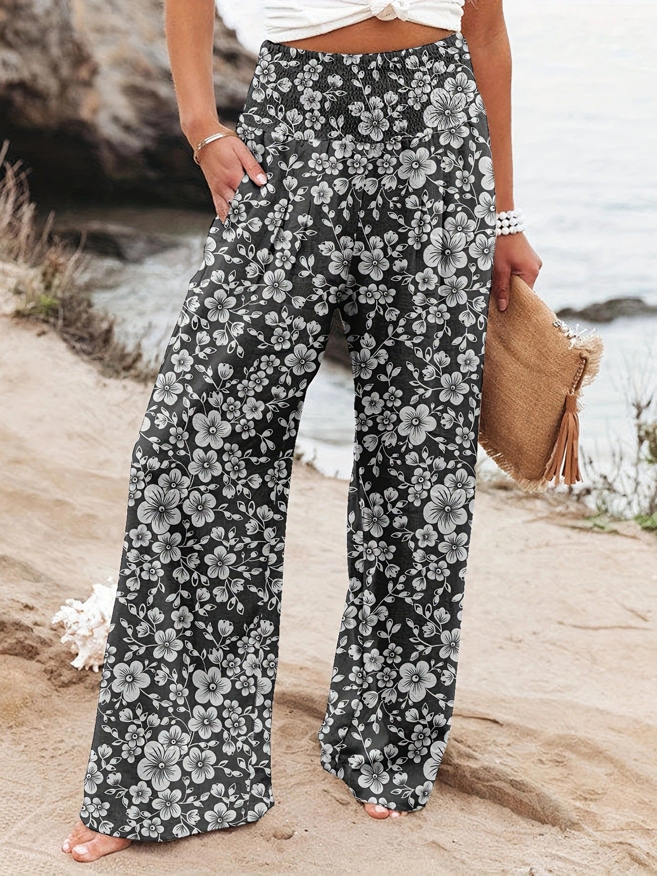 Pantalon d'été ample pour femmes avec imprimé floral et ceinture élastique Chic und Stil