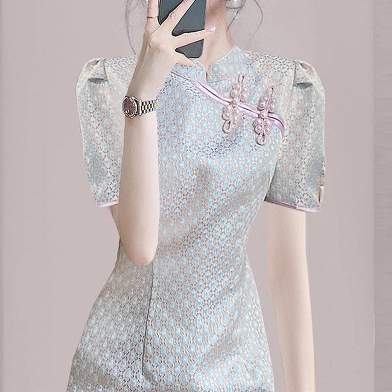 Robe Élegante Fleurie Brodée pour Femme Chic und Stil