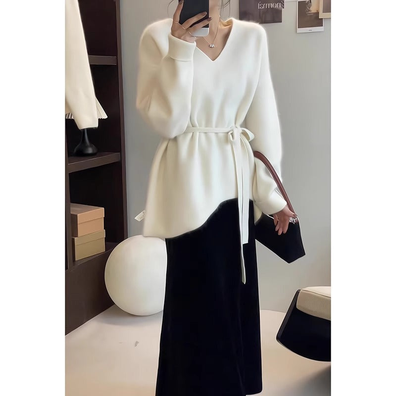 Knitted pullover for women with V-neck and belted waist Chic and Style