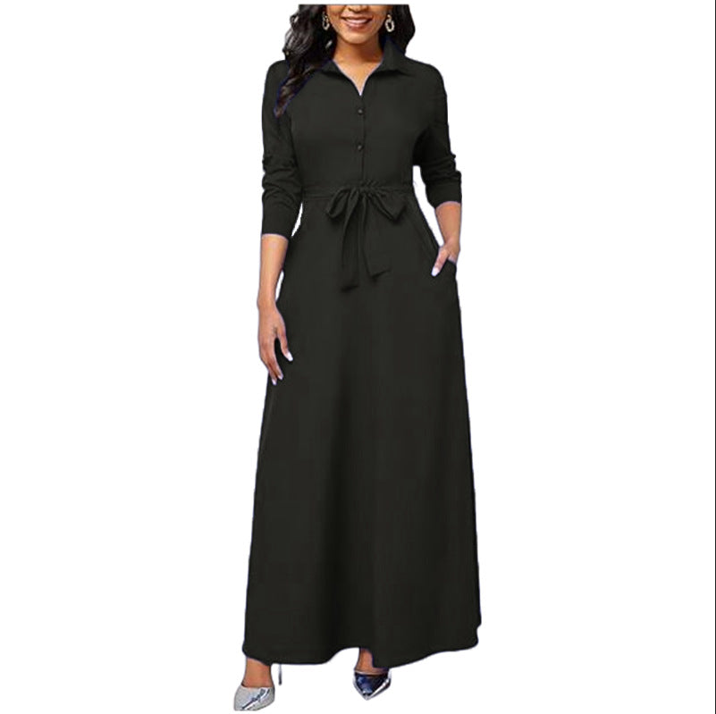 Robe maxi pour femmes avec col de chemise chic et ceinture à la taille Chic und Stil