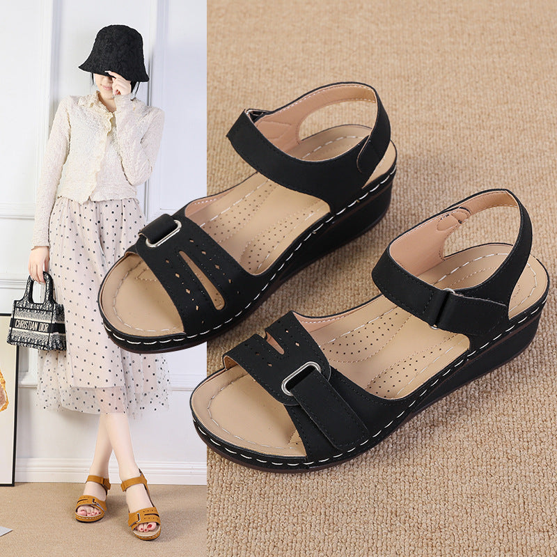 Sandales compensées de confort réglables pour femmes Chic und Stil