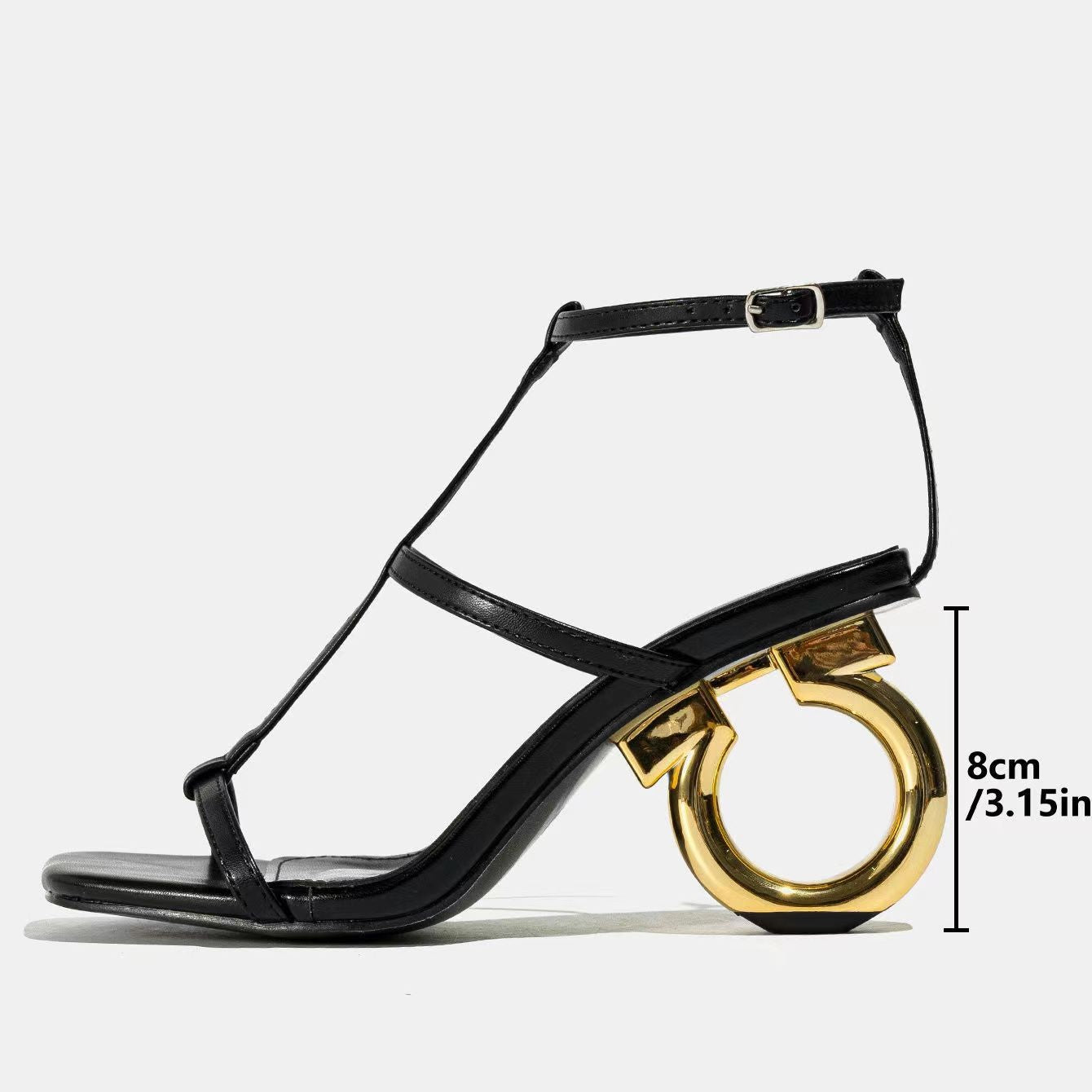 Sandales pour femmes avec détail de bague à la mode et design de sangle élégant Chic und Stil