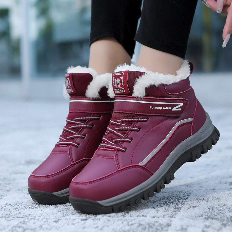 Bottes d'hiver isolées pour femmes avec semelle profilée antidérapante et doublure intérieure chaude Chic und Stil