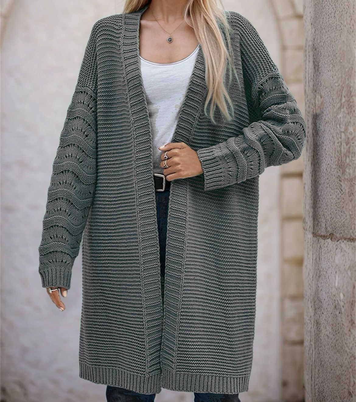 Dames Long Pull Cardigan avec une structure de maille aérée et un devant ouvert Chic und Stil