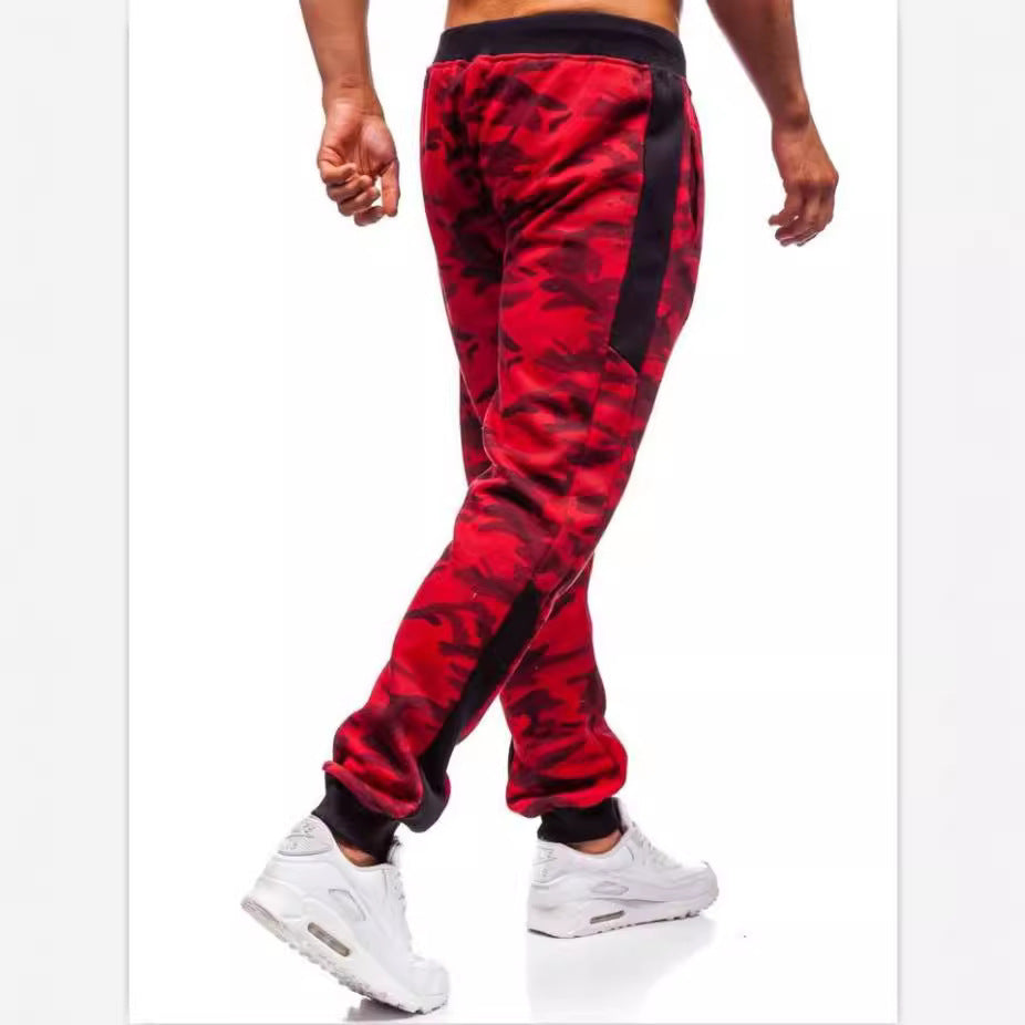 Comfortable sports pants for men with camouflage pattern and elastic waistband Chic and Style